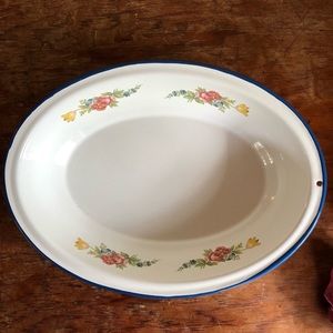 Saltillo Cinsa Enamelware Large Oval Roses Bowl